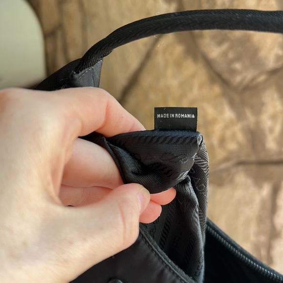 Prada Tessuto Nylon Re-Edition 2000 Mini Black - Picture 10 of 12